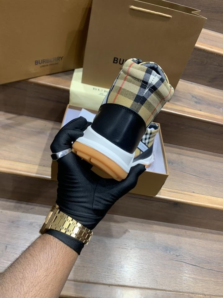 burberry imported 7a quality shoes for men in india