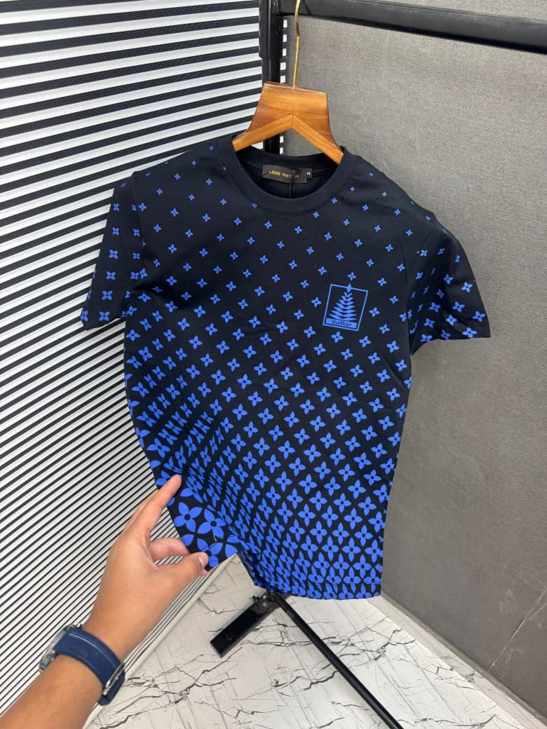 buy men louis vuitton first copy t shirt online