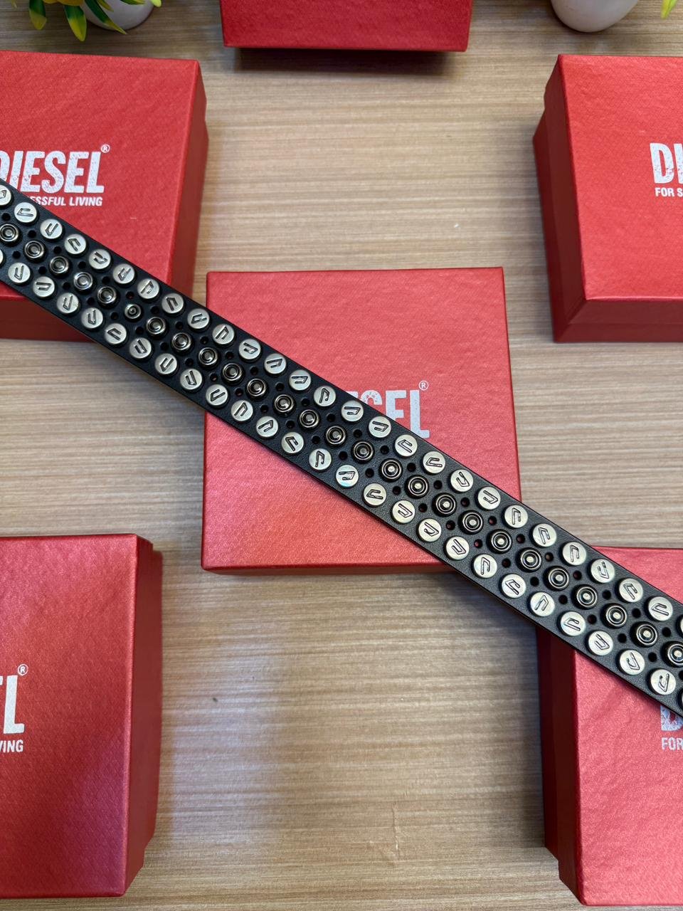 buy premium men diesel first copy belts online