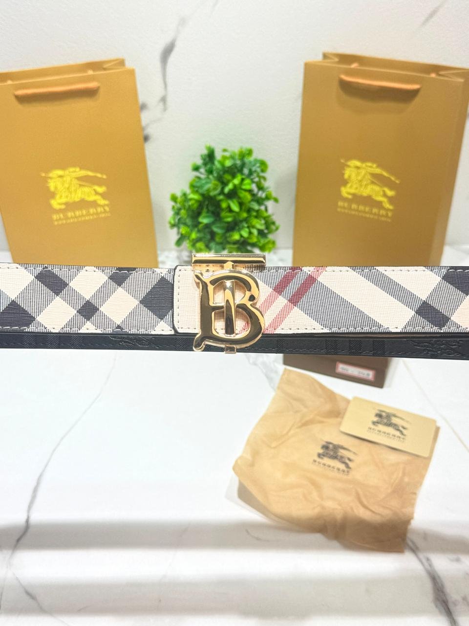 burberry TB belt reversible burberry TB belt reversible