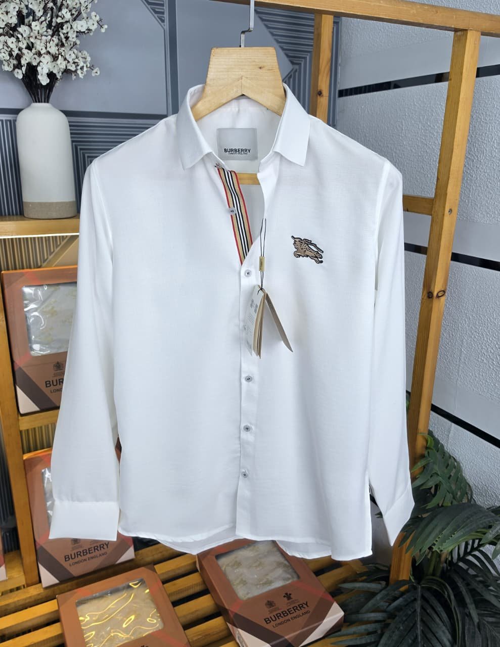 burberry shirts first copy for men white