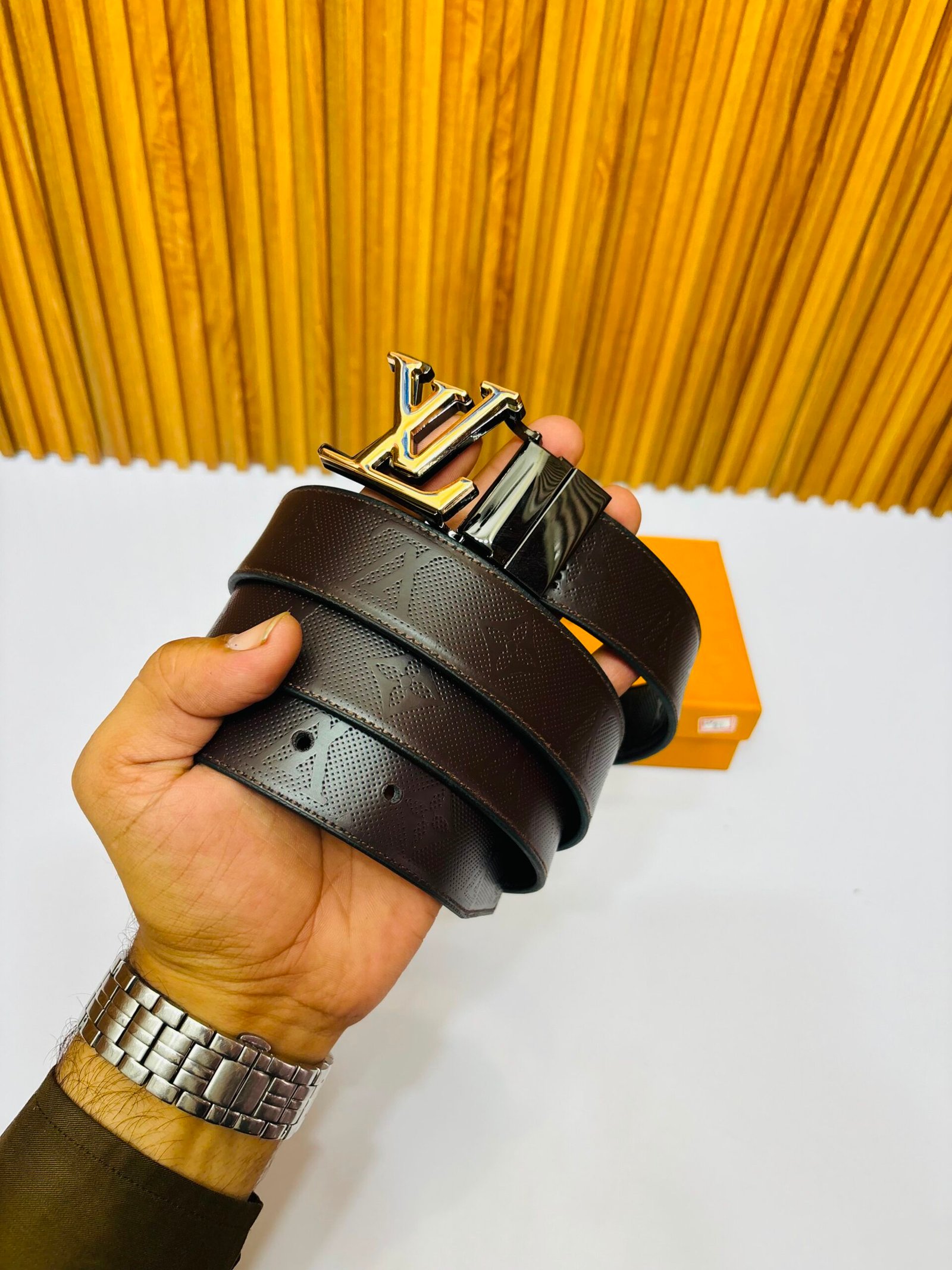 buy lv first copy belts online in india